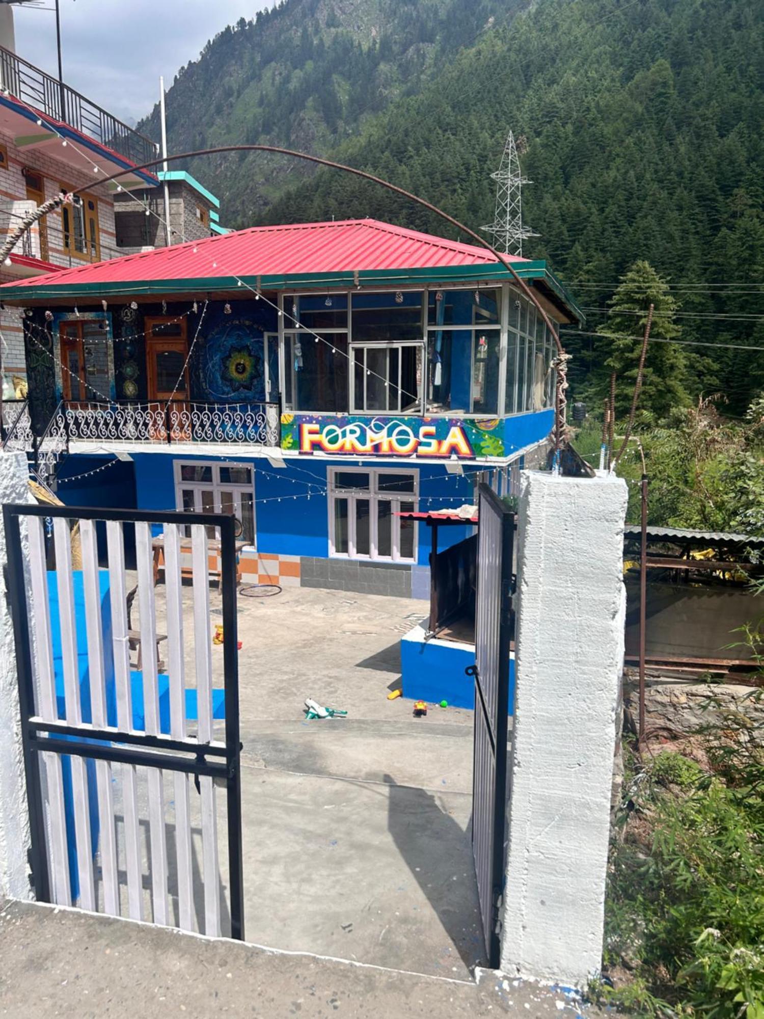 Formosa Hostel & Cafe Kasol Exteriör bild