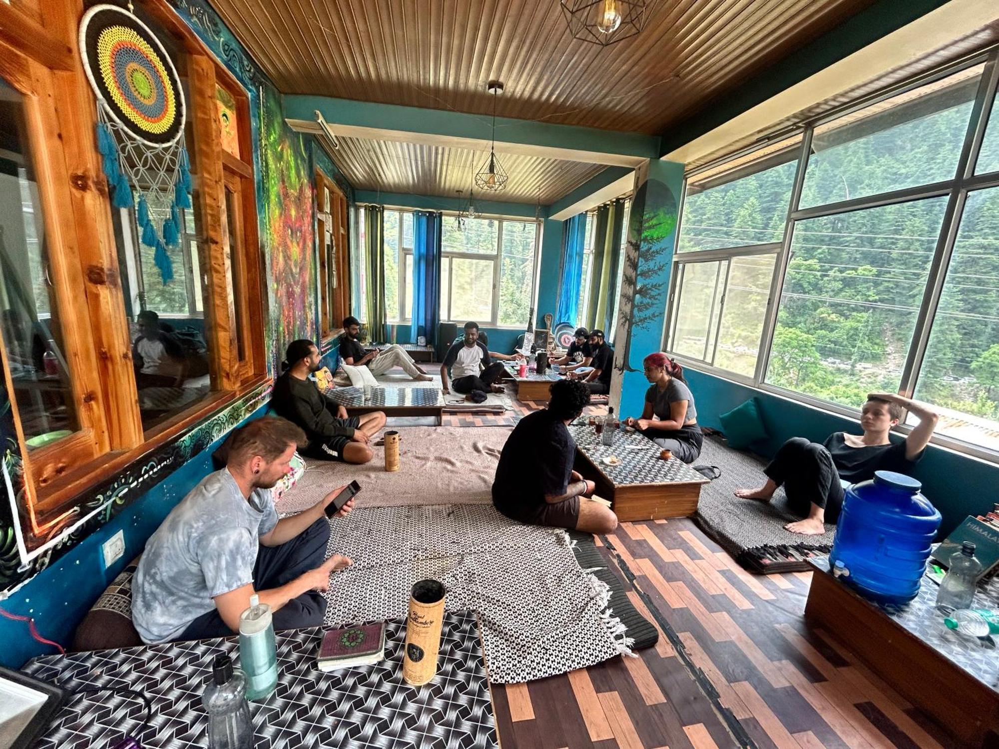 Formosa Hostel & Cafe Kasol Exteriör bild
