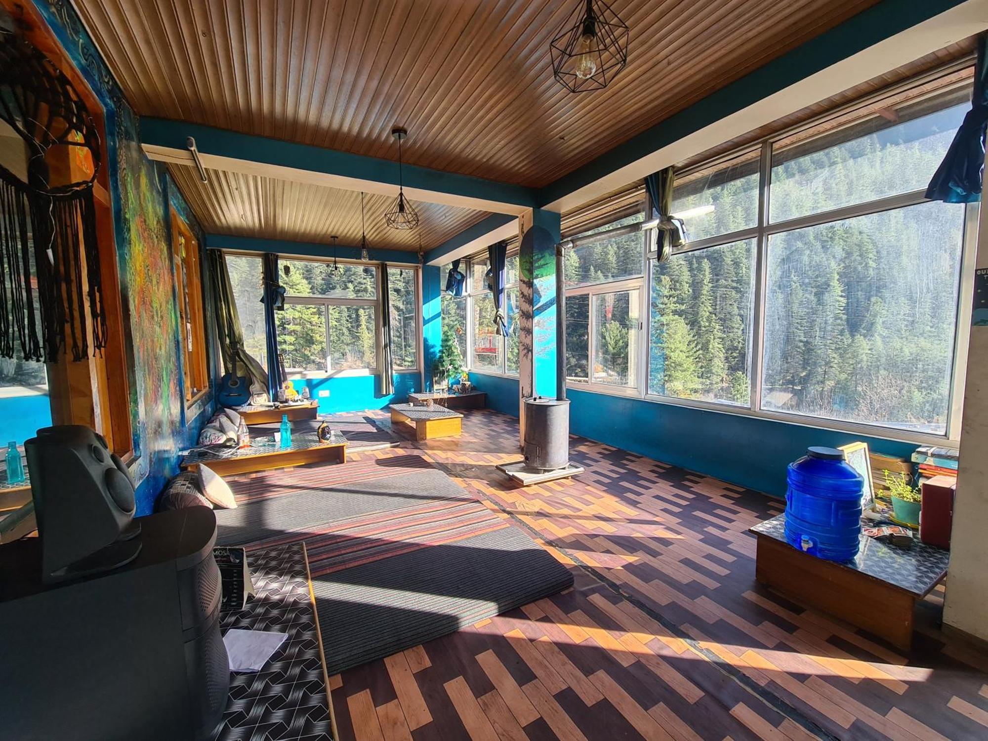 Formosa Hostel & Cafe Kasol Exteriör bild